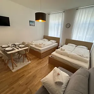 Cozy 5-person In 6 Apartament Wiedeń